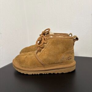 UGG K Neumel II Chukka Chestnut Suede Boots Lace Up Unisex Youth Size 1 1017320K